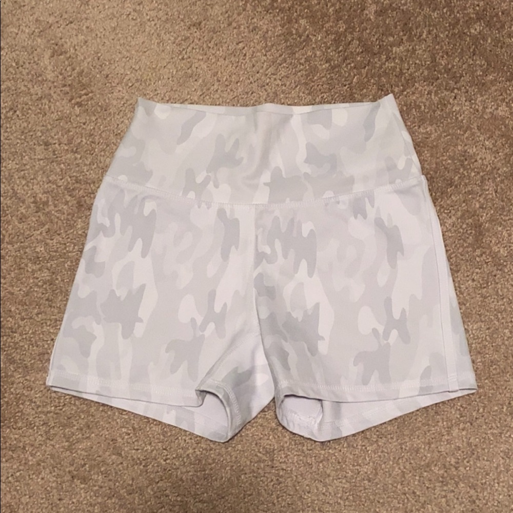 Buffbunny white camo shorts and aurora crop